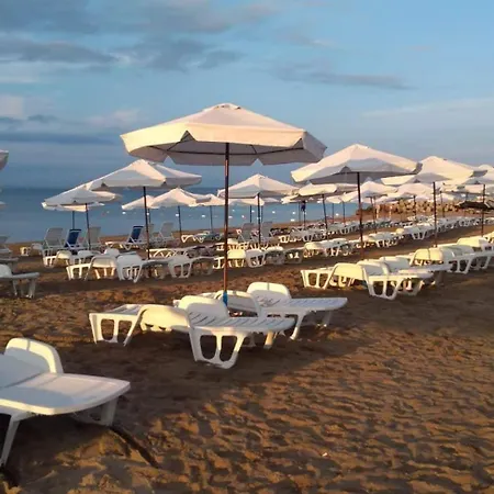 Appartamento бангеви